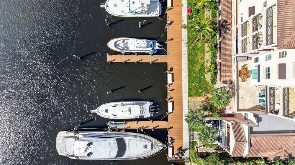 25 Hendricks Isle #303 & 304 Fort Lauderdale, FL 33301