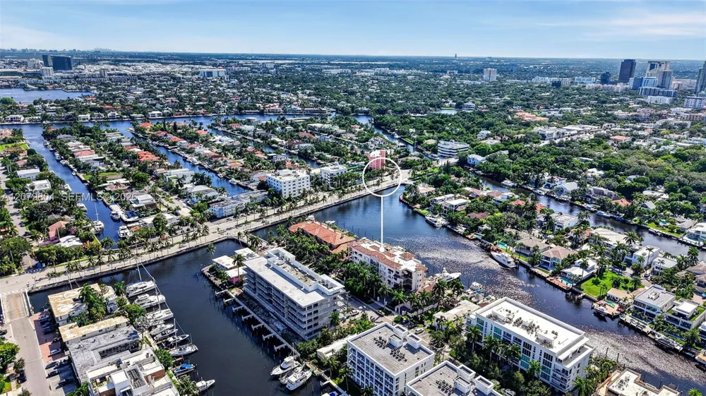 25 Hendricks Isle #303 & 304 Fort Lauderdale, FL 33301
