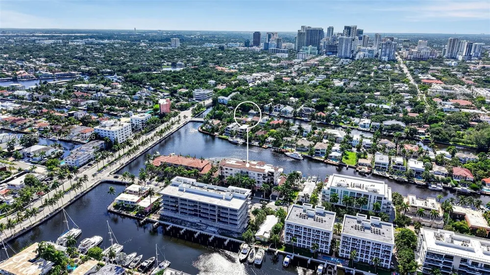25 Hendricks Isle #303 & 304 Fort Lauderdale, FL 33301