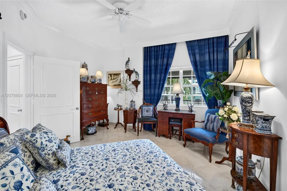25 Hendricks Isle #303 & 304 Fort Lauderdale, FL 33301