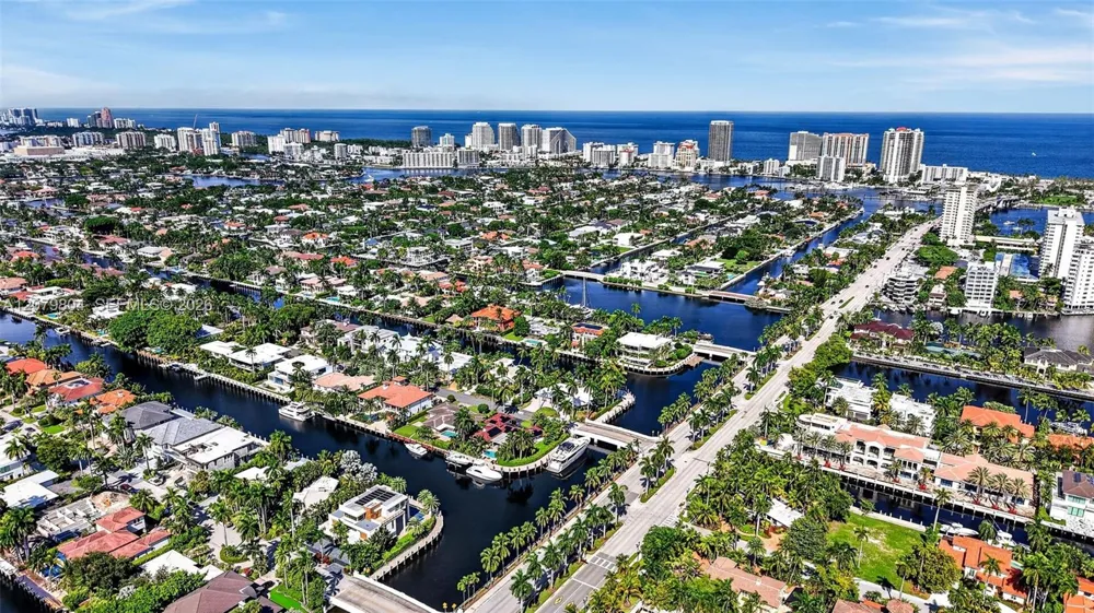 25 Hendricks Isle #303 & 304 Fort Lauderdale, FL 33301