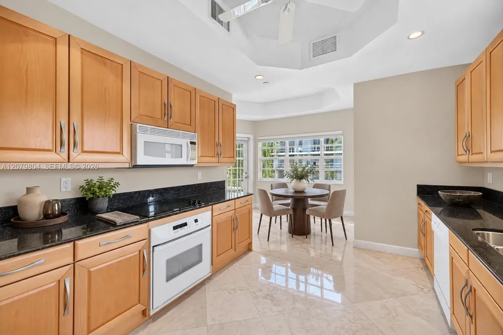 25 Hendricks Isle #303 & 304 Fort Lauderdale, FL 33301