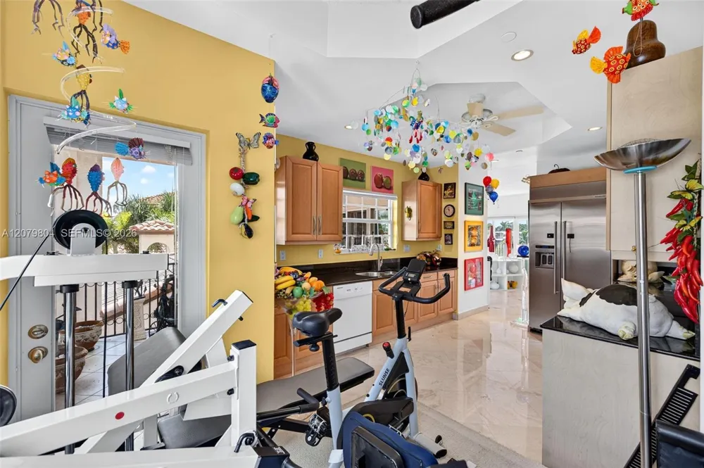 25 Hendricks Isle #303 & 304 Fort Lauderdale, FL 33301