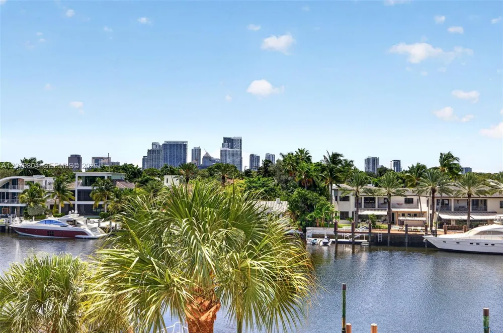 25 Hendricks Isle #303 & 304 Fort Lauderdale, FL 33301
