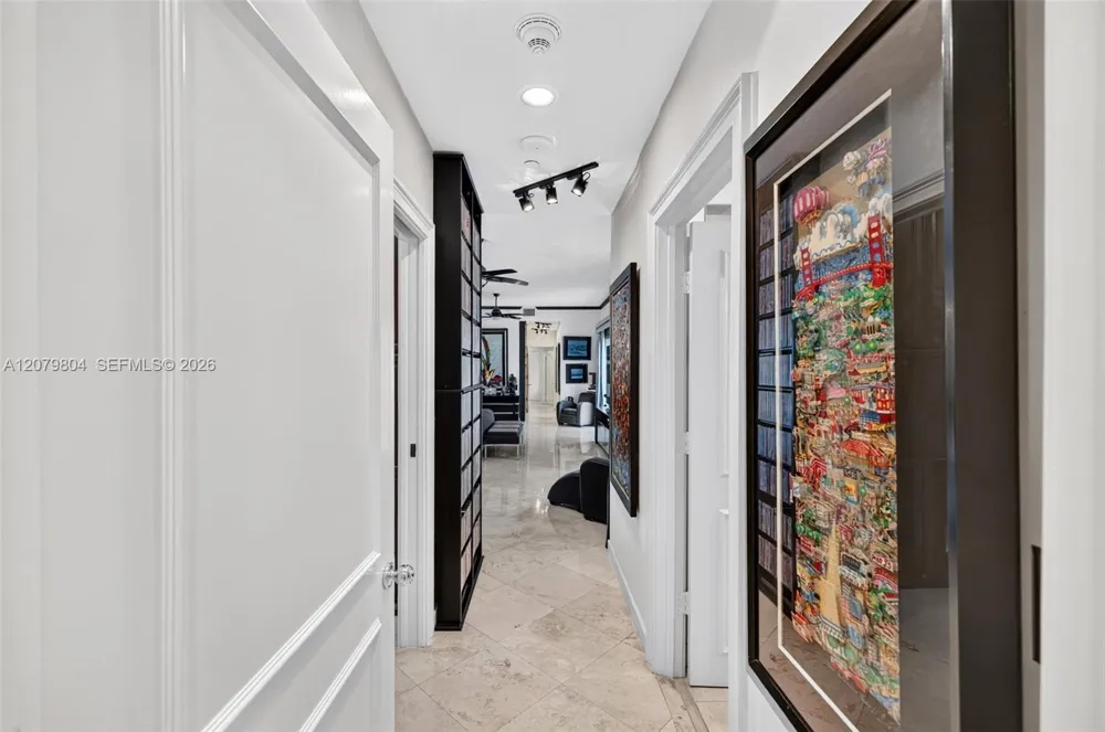 25 Hendricks Isle #303 & 304 Fort Lauderdale, FL 33301