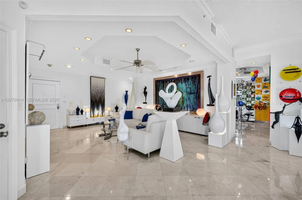 25 Hendricks Isle #303 & 304 Fort Lauderdale, FL 33301