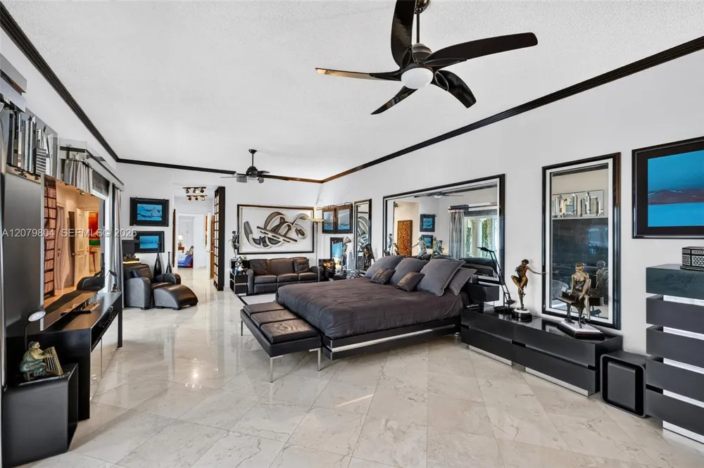 25 Hendricks Isle #303 & 304 Fort Lauderdale, FL 33301