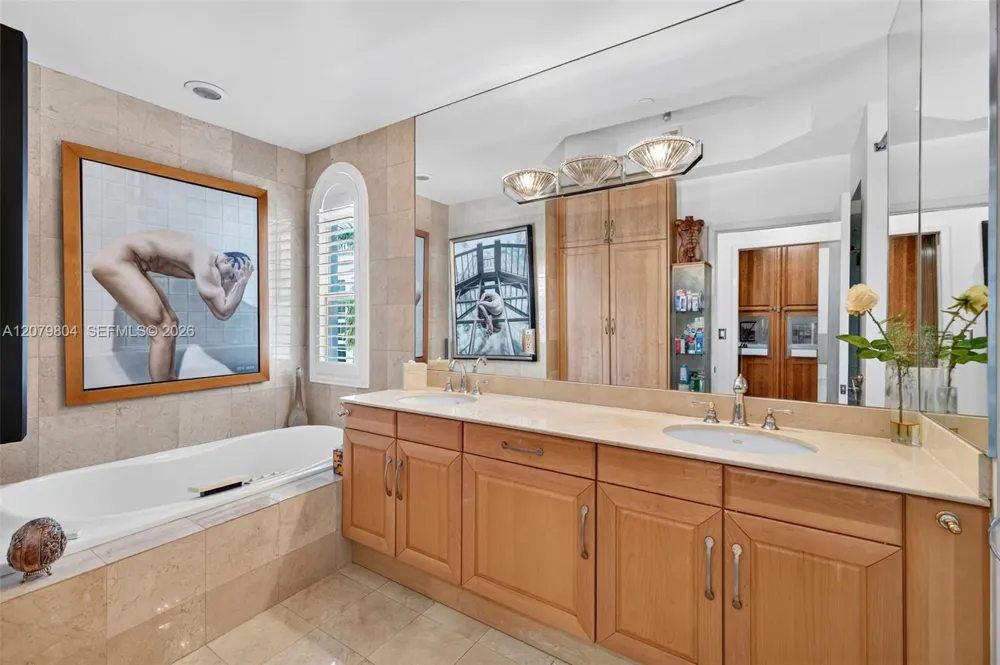 25 Hendricks Isle #303 & 304 Fort Lauderdale, FL 33301