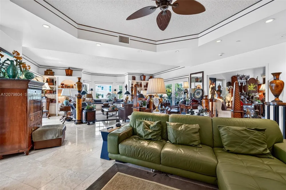 25 Hendricks Isle #303 & 304 Fort Lauderdale, FL 33301