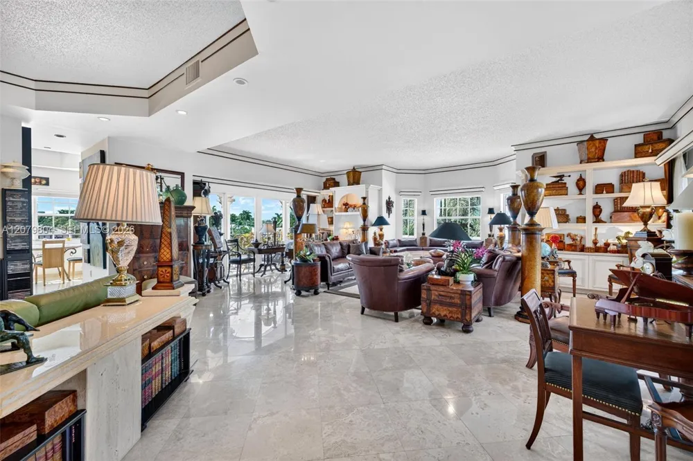 25 Hendricks Isle #303 & 304 Fort Lauderdale, FL 33301
