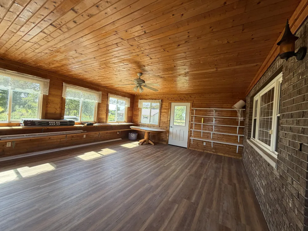 3171 Adams Road Jonesville, MI 49250