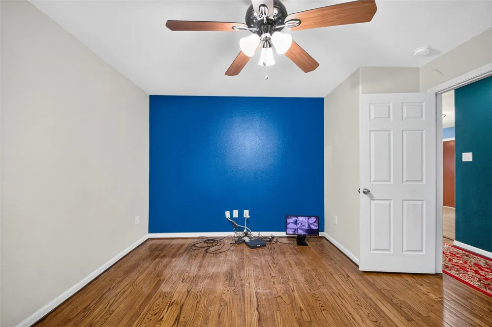 7002 Leader Street Houston, TX 77074