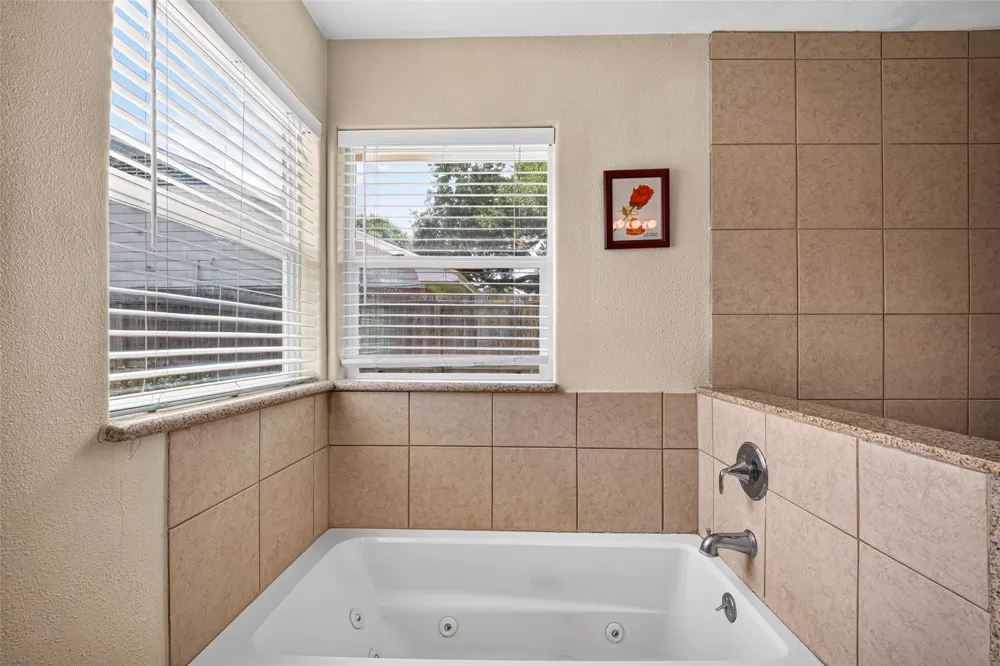7002 Leader Street Houston, TX 77074