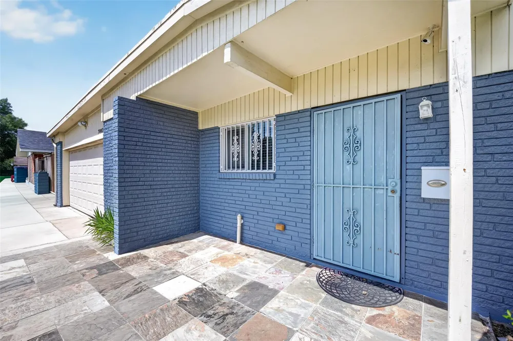 7002 Leader Street Houston, TX 77074
