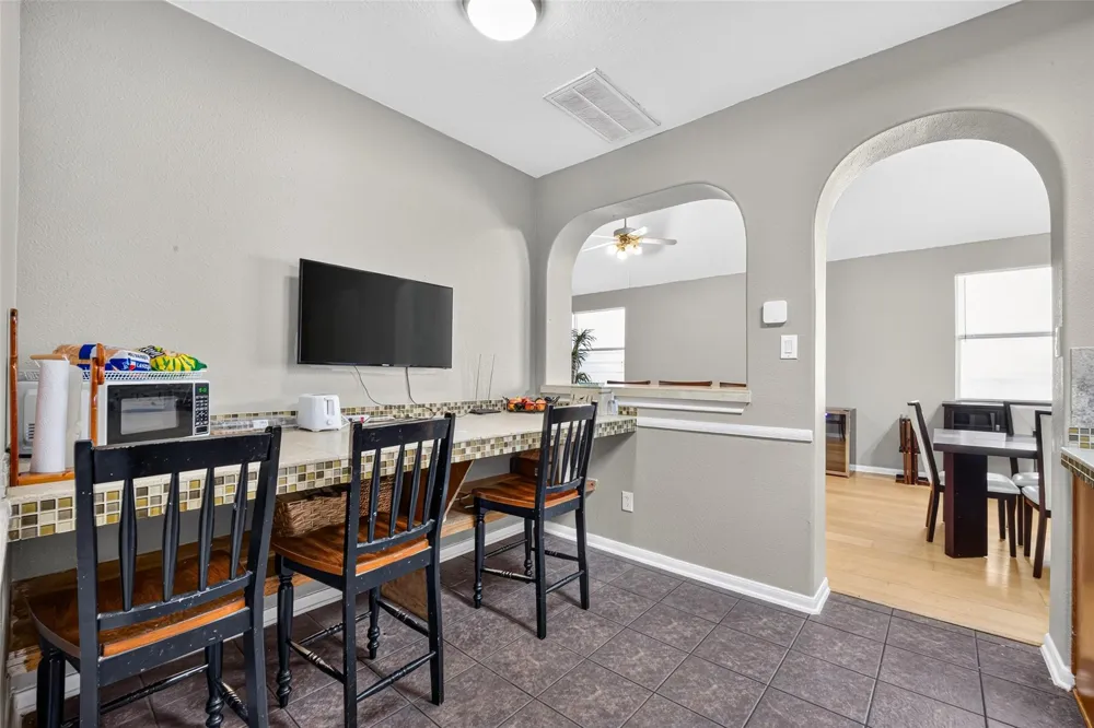 10119 W Palm Lake Drive Houston, TX 77034