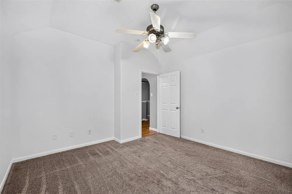 10119 W Palm Lake Drive Houston, TX 77034