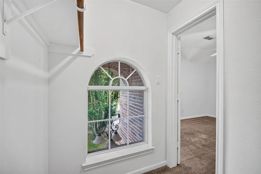 10119 W Palm Lake Drive Houston, TX 77034