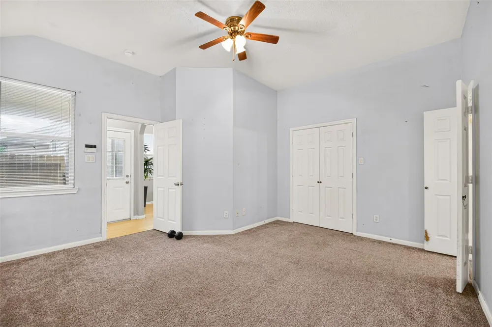 10119 W Palm Lake Drive Houston, TX 77034