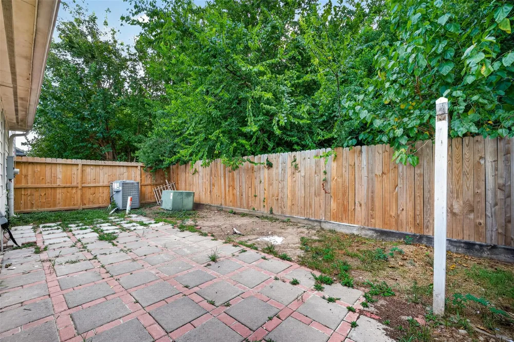 10119 W Palm Lake Drive Houston, TX 77034