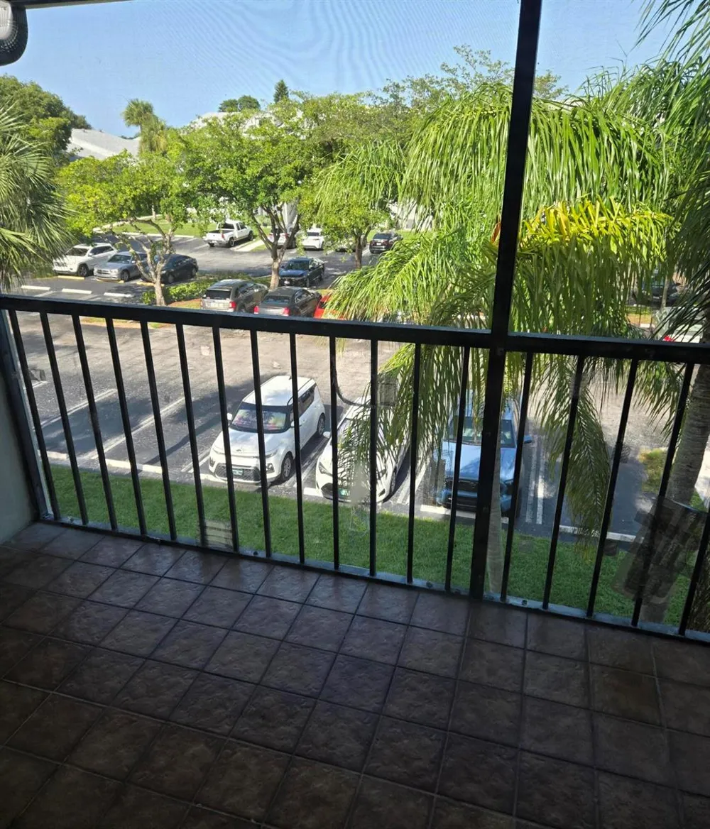 1009 Green Pine Boulevard #D3 West Palm Beach, FL 33409