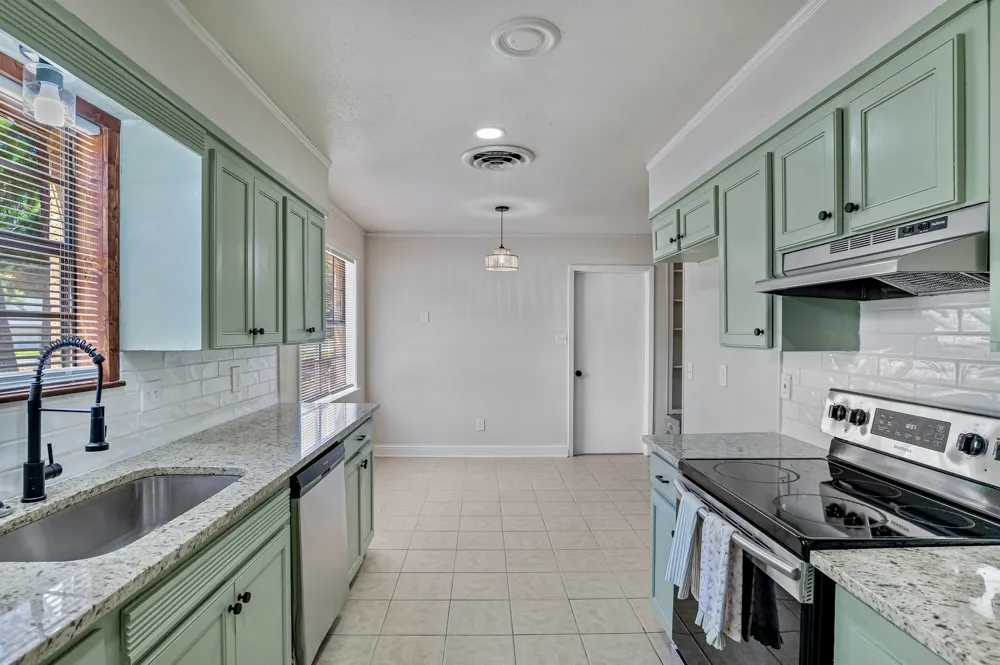 9466 Baird Rd. Shreveport, LA 71118