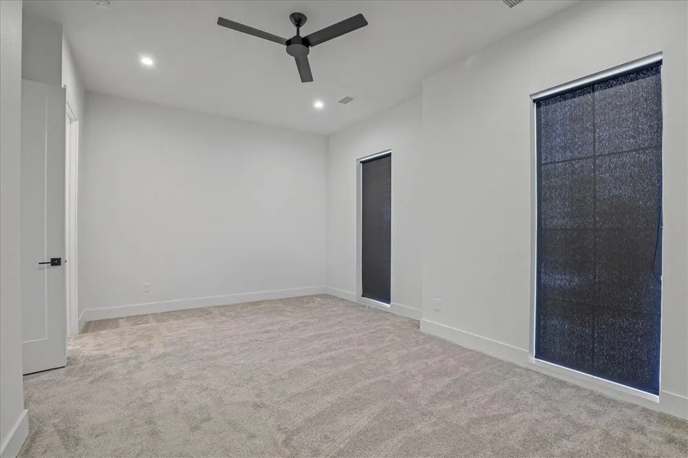 2413 Crossman Avenue Dallas, TX 75212