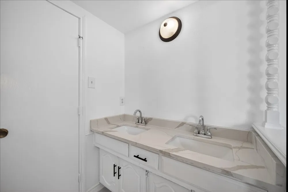12629 Hornbeam Drive Dallas, TX 75243