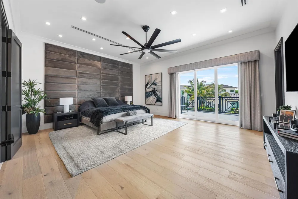 12898 S Shore Drive Palm Beach Gardens, FL 33410