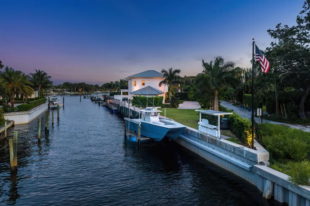 12898 S Shore Drive Palm Beach Gardens, FL 33410