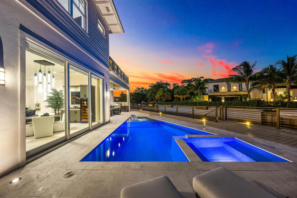 12898 S Shore Drive Palm Beach Gardens, FL 33410