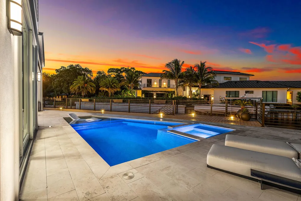 12898 S Shore Drive Palm Beach Gardens, FL 33410