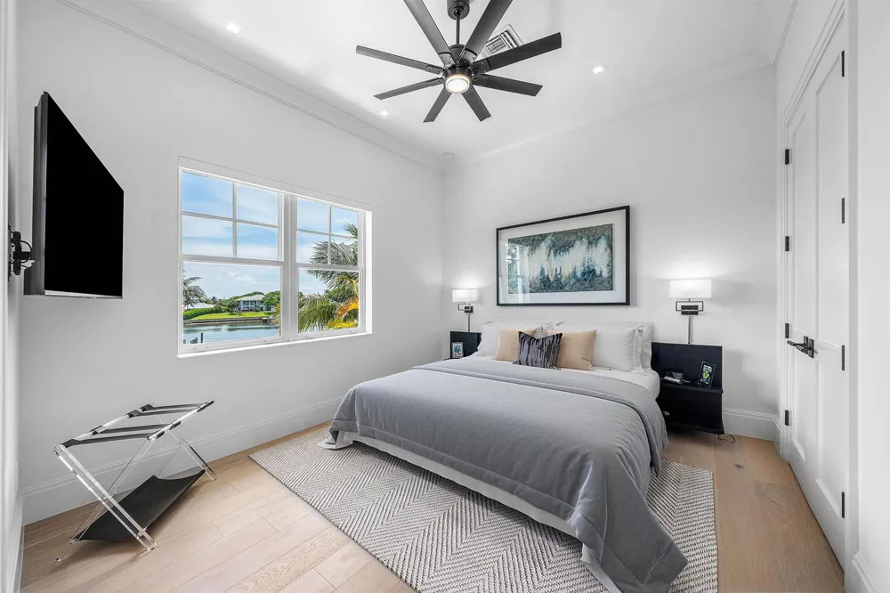 12898 S Shore Drive Palm Beach Gardens, FL 33410