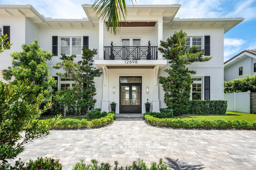 12898 S Shore Drive Palm Beach Gardens, FL 33410