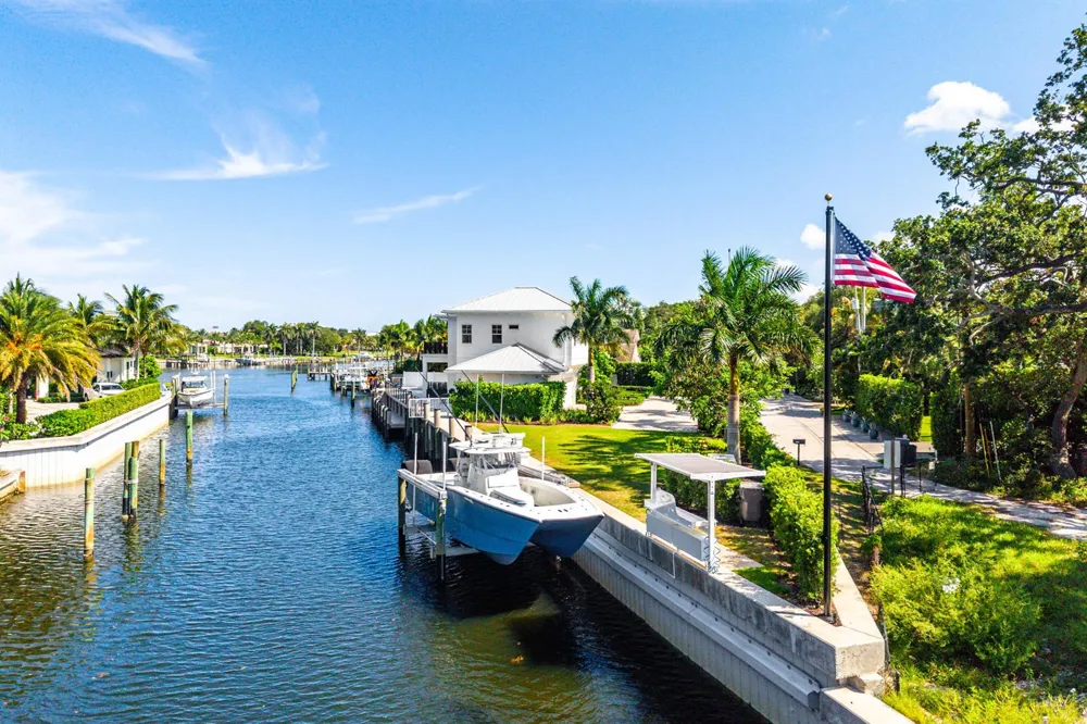 12898 S Shore Drive Palm Beach Gardens, FL 33410