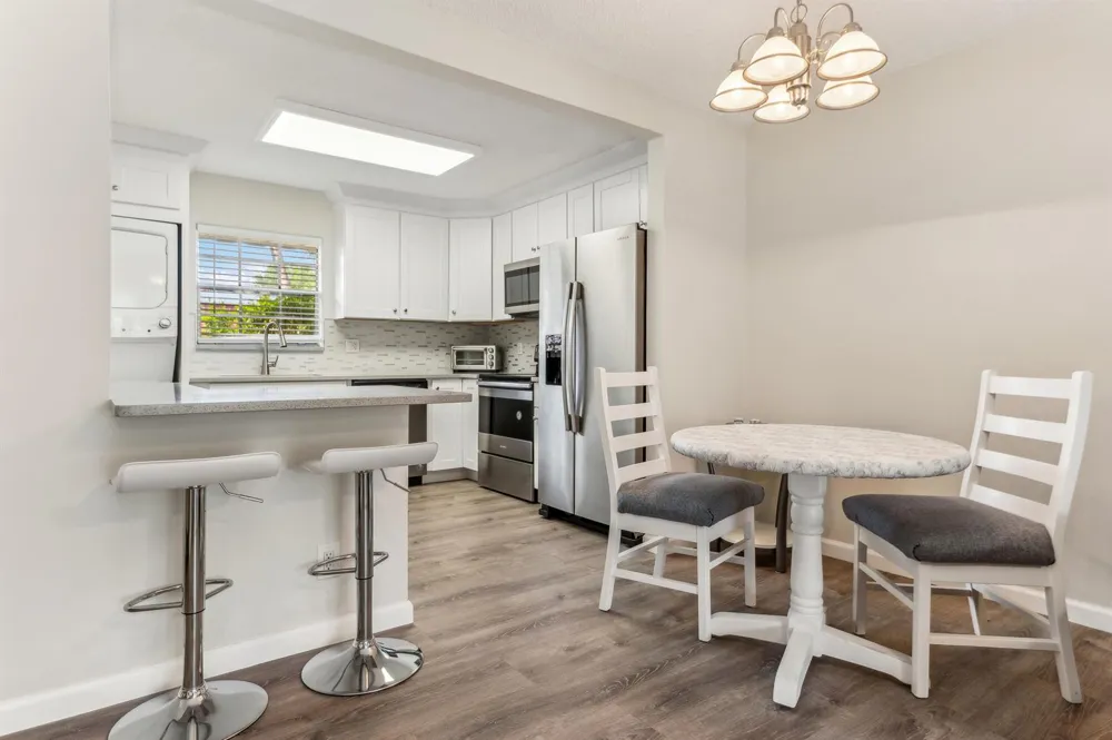 118 Amherst Lane Lake Worth, FL 33467