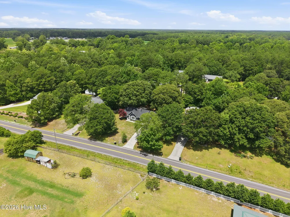 552 Swansboro Loop Road Swansboro, NC 28584
