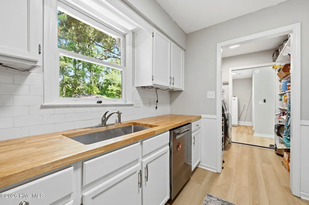 552 Swansboro Loop Road Swansboro, NC 28584