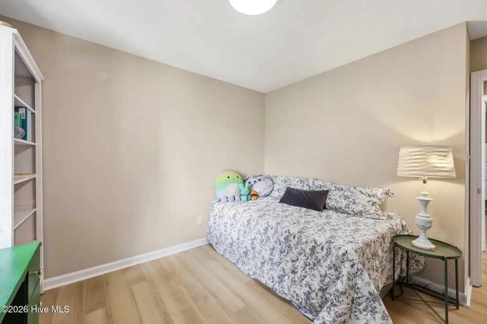 552 Swansboro Loop Road Swansboro, NC 28584
