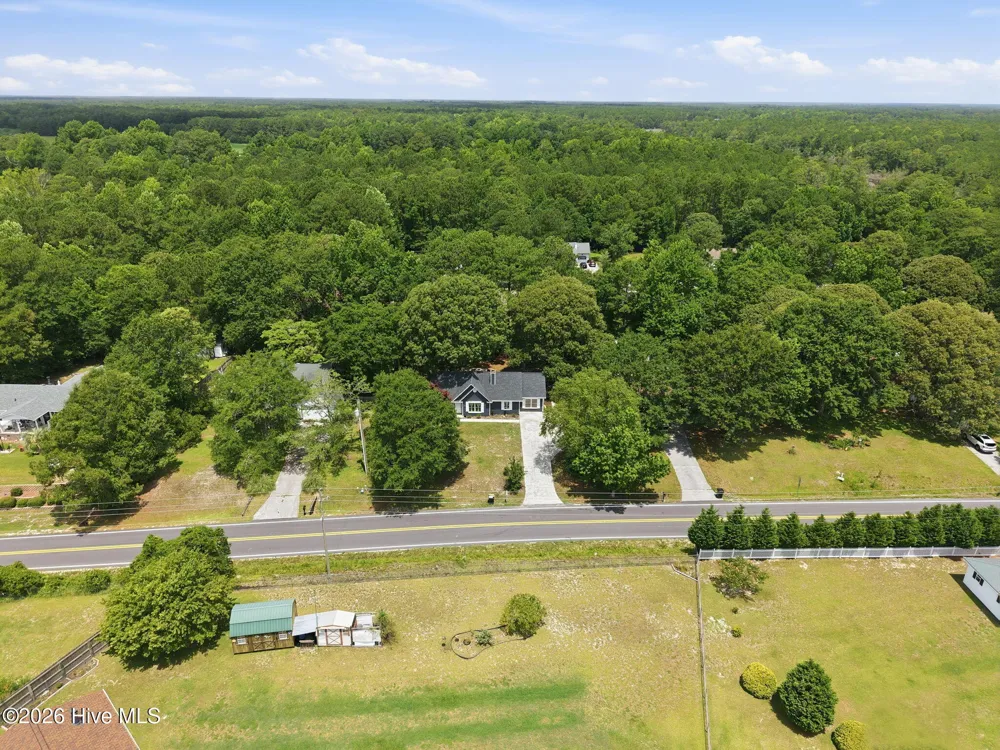 552 Swansboro Loop Road Swansboro, NC 28584
