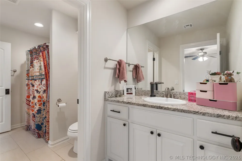 3911 W Tucson Place Broken Arrow, OK 74011