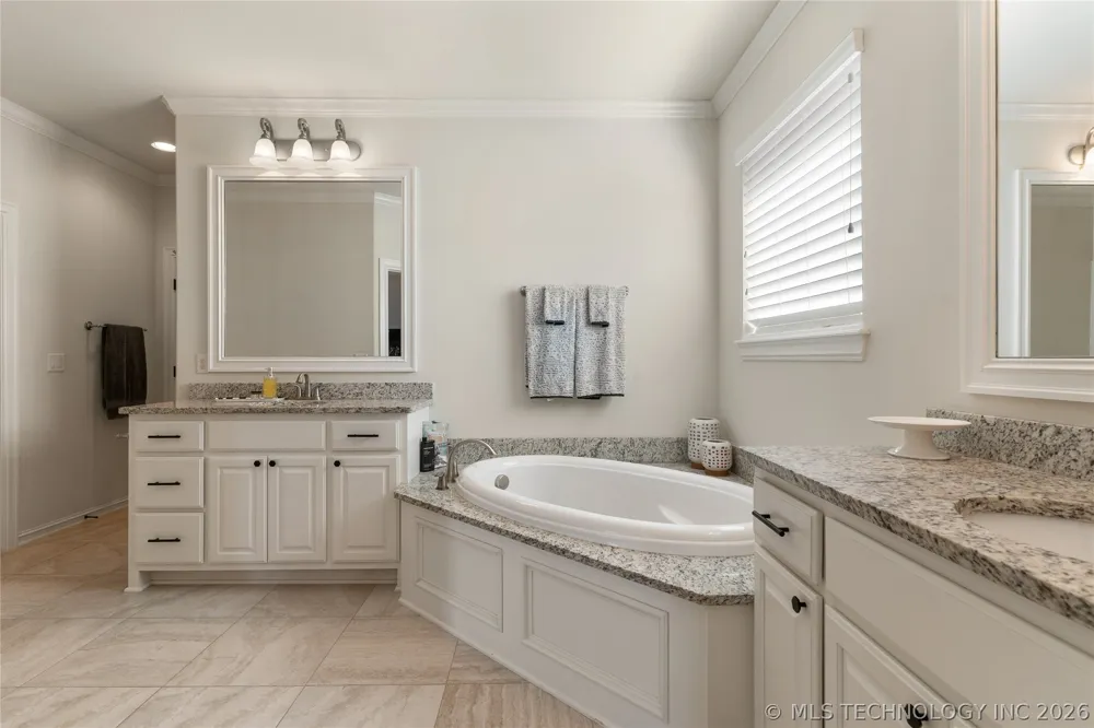 3911 W Tucson Place Broken Arrow, OK 74011