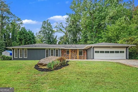 1129 Carla Joe DR SW
