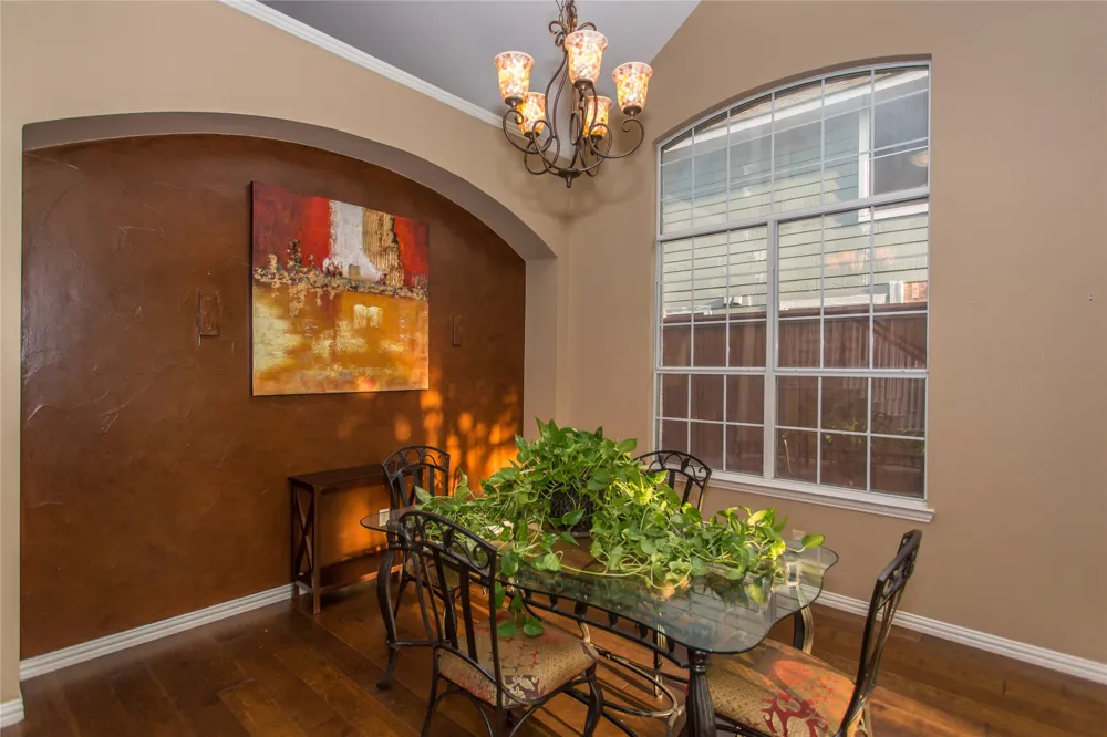 5704 Windmere Lane Haltom City, TX 76137