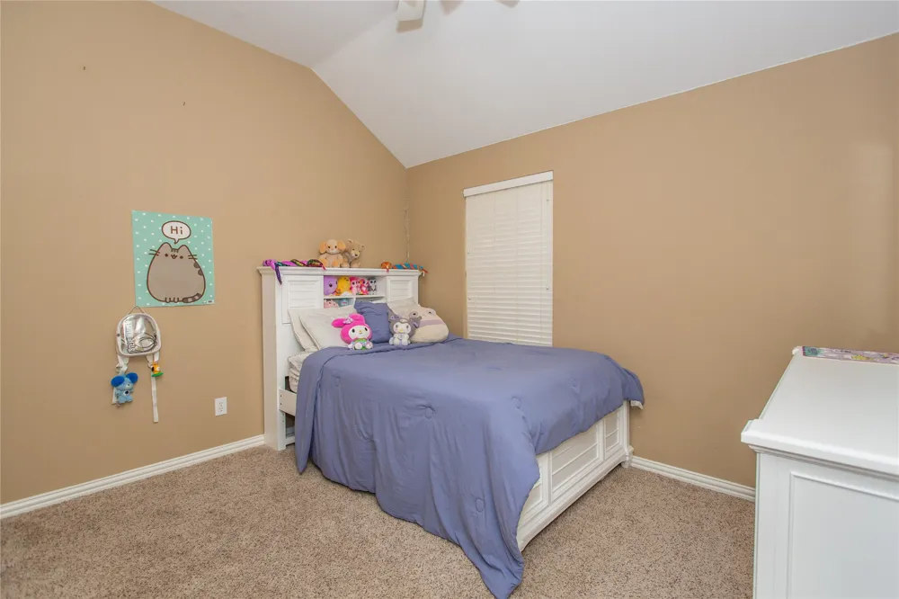 5704 Windmere Lane Haltom City, TX 76137