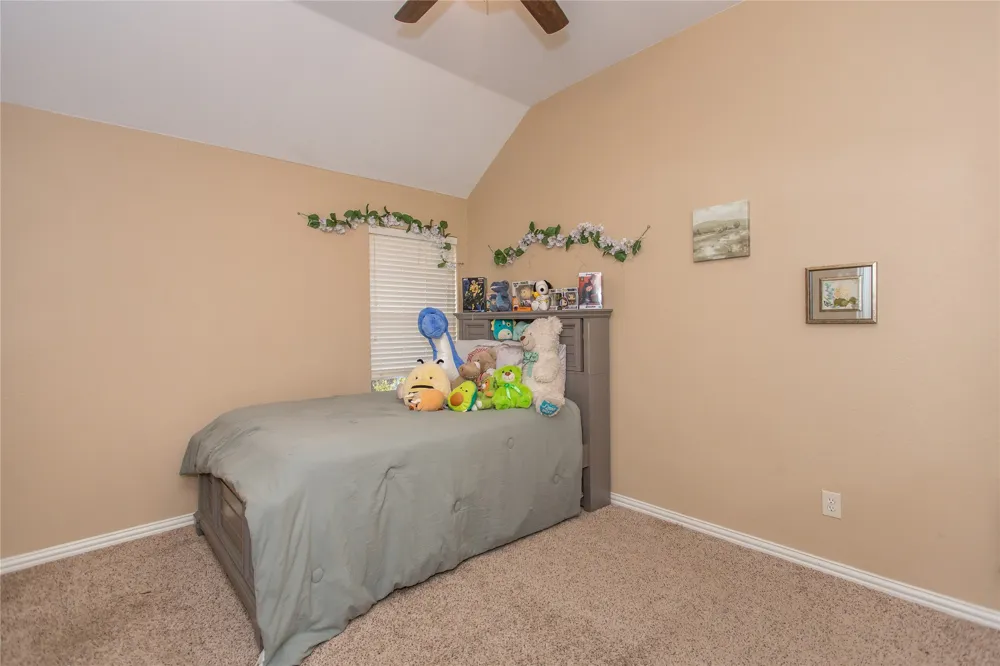 5704 Windmere Lane Haltom City, TX 76137