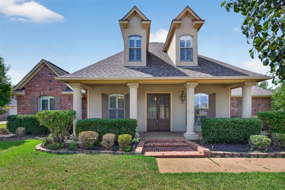 507 Fall Winds Bossier City, LA 71111
