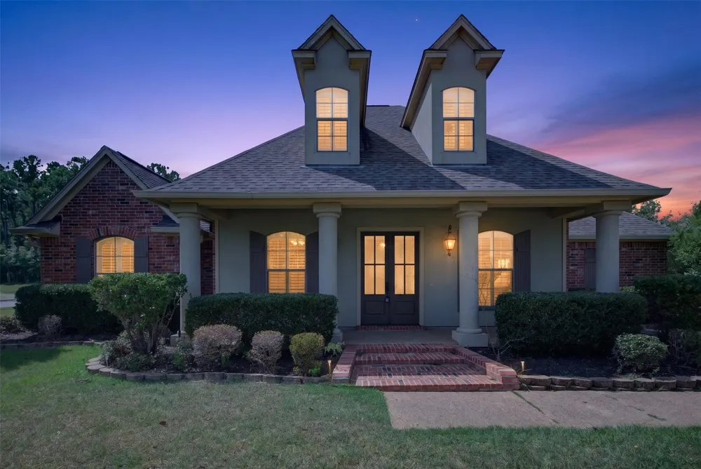 507 Fall Winds Bossier City, LA 71111