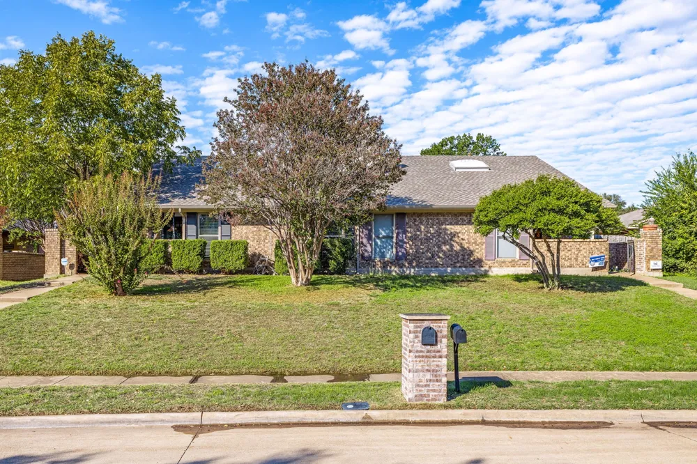 812 Saint Paul Court Richardson, TX 75080