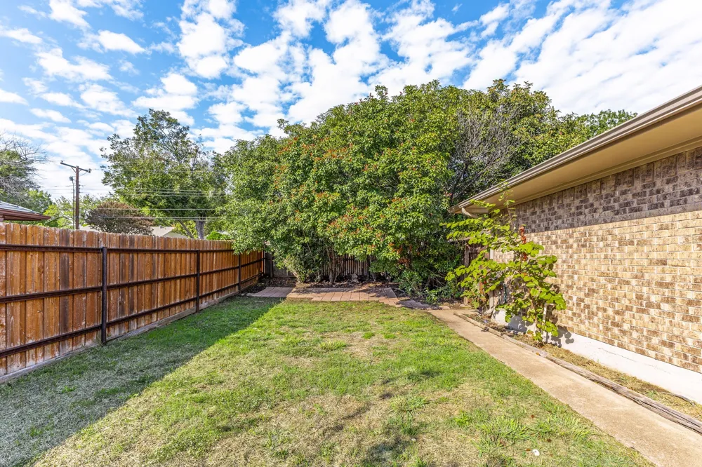 812 Saint Paul Court Richardson, TX 75080
