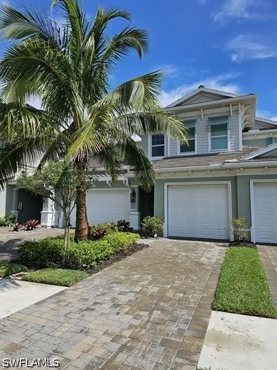 PRIORY LANE #1108 Naples, FL 34120